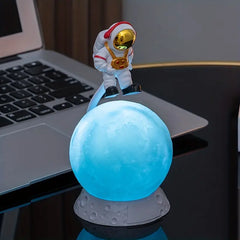 Suspended Space Astronaut Moon Night Light (1pc)