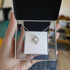 14k White Gold Love Knot Pendant Necklace | Personalised Jewellery | Love Knot Necklace | Valentine's Day Gift | Love Forever Necklace